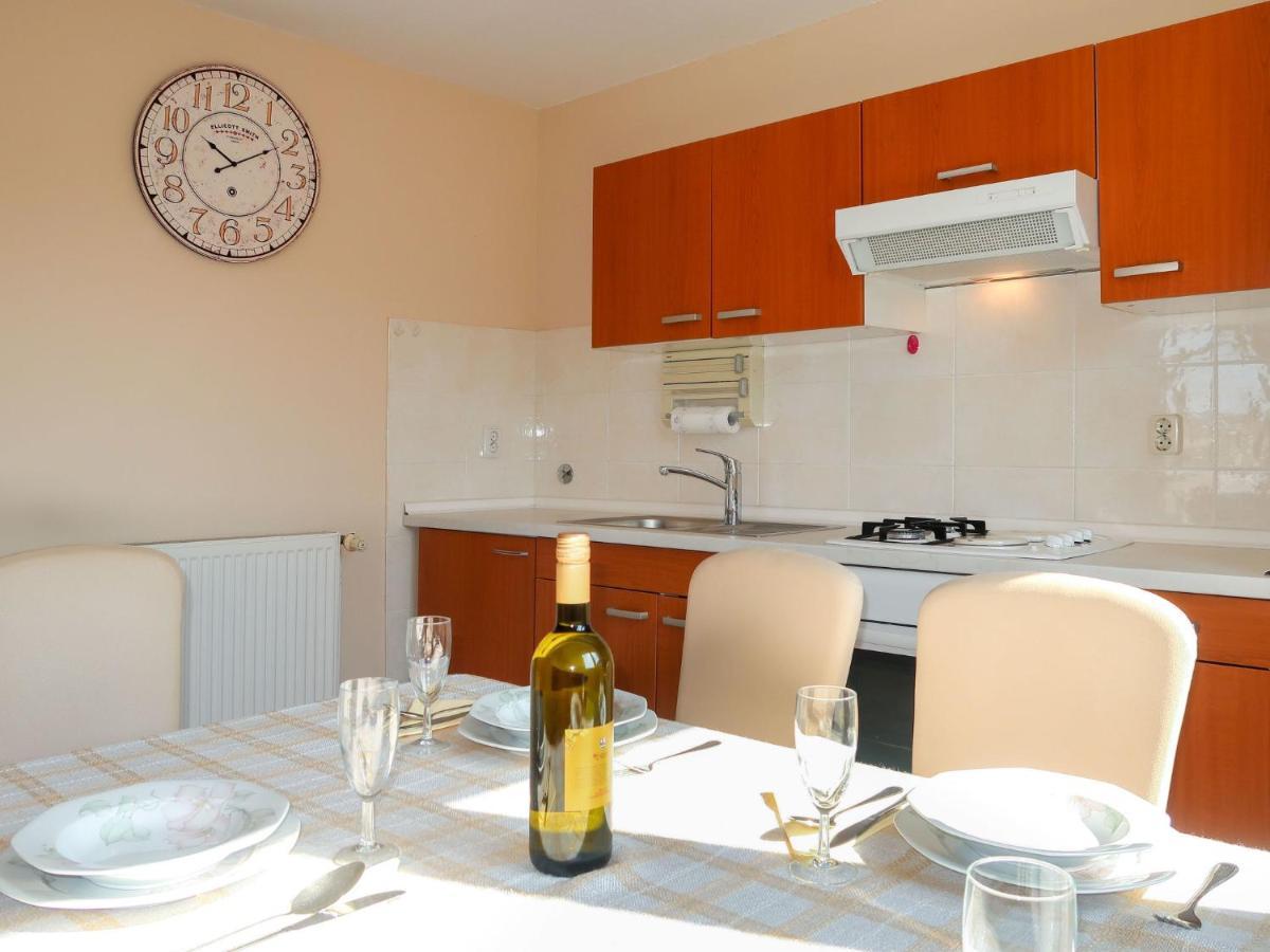 Apartment Katica-2 By Interhome Супетарска Драга Екстериор снимка